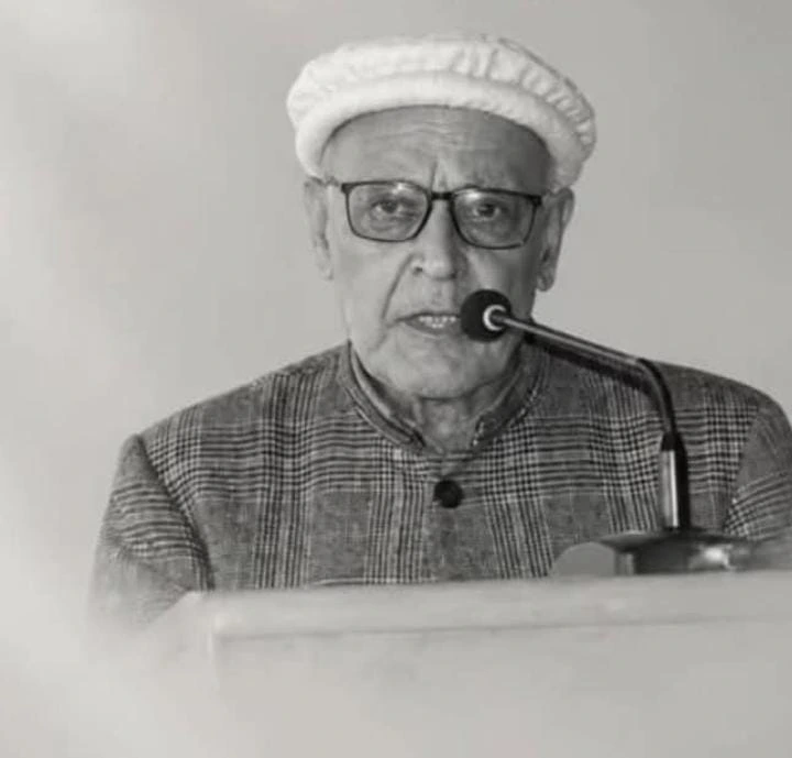 Al-Waiz Wazir Fida Ali Eisar, renowned Ismaili scholar, in a portrait photo